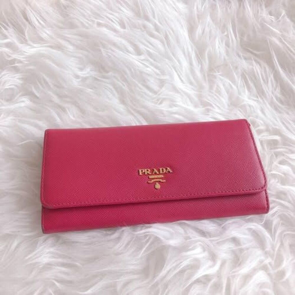 Prada - Large Saffiano Leather Wallet - Peony Pink - used once